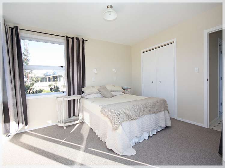 31 Nelson Street Foxton Beach_11