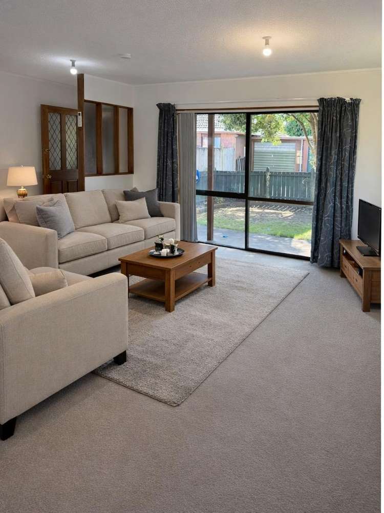 11/50 Gray Avenue Mangere_1