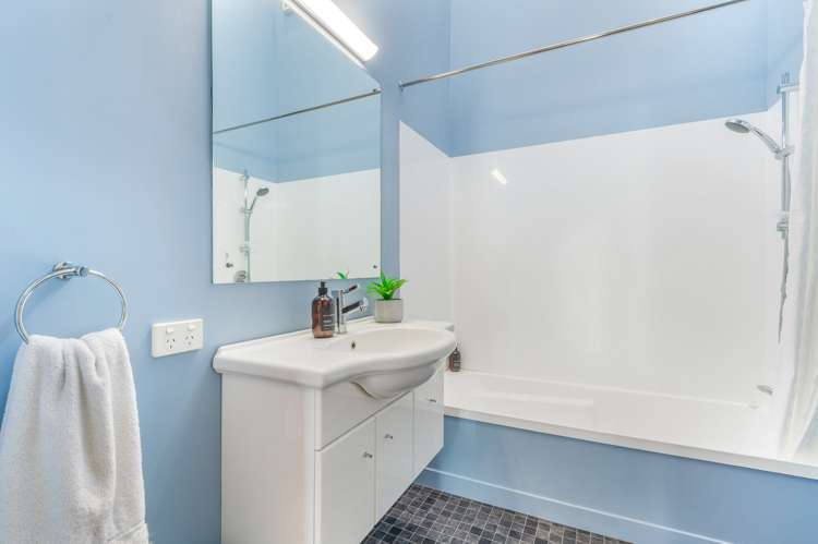 33 Graham Street Hamilton East_14