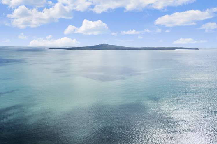 1/245 Tamaki Drive Kohimarama_3