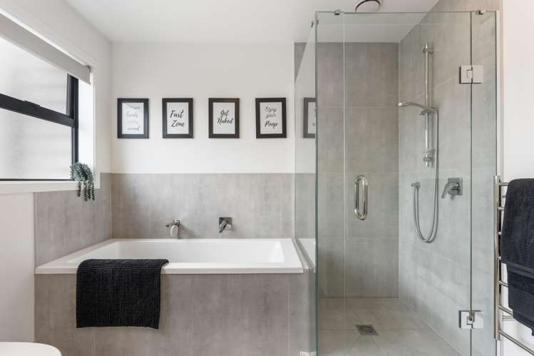 296 Jack Lachlan Drive Beachlands_21