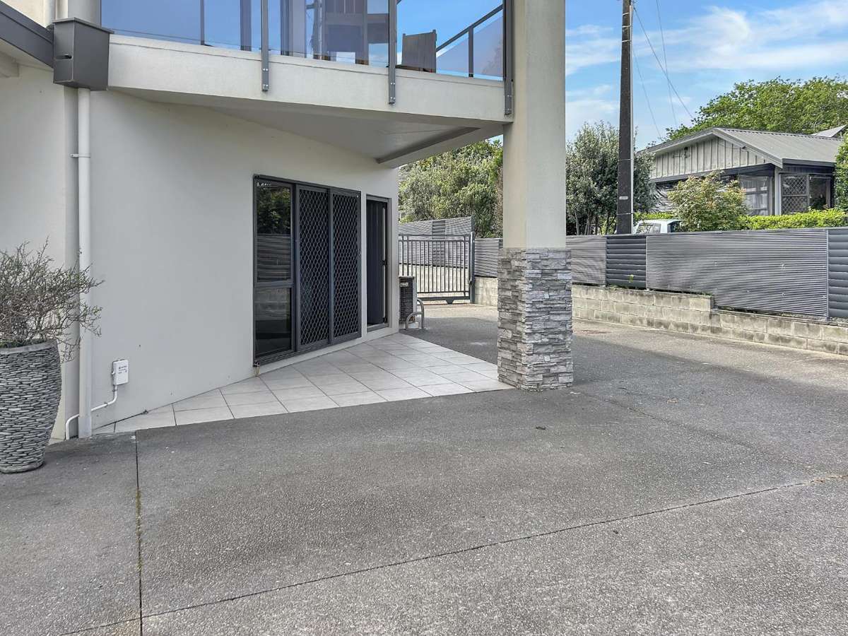 Raglan 2 Bedrooms 2