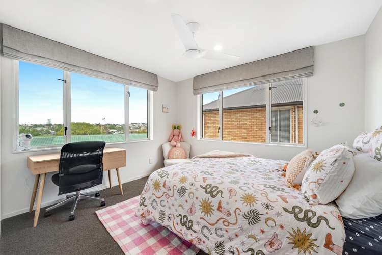 42A Moore Street Howick_12