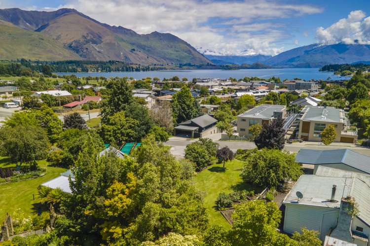 32 Warren Street Wanaka_9