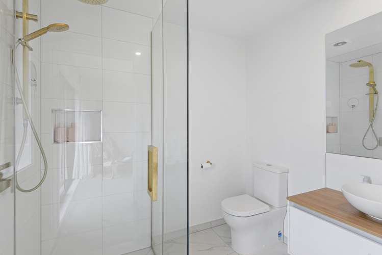 8 Hollard Crescent Lincoln_9