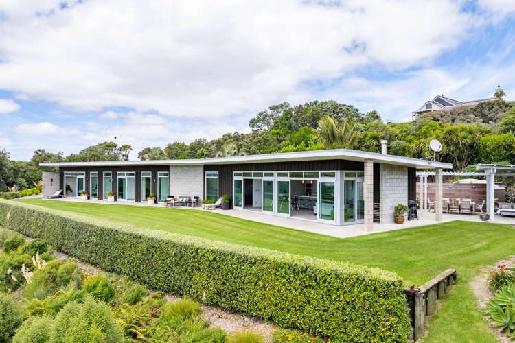 73 Coal Hill Road Mangawhai_31