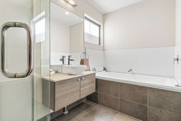 6/8 Wilk Lane Browns Bay_8