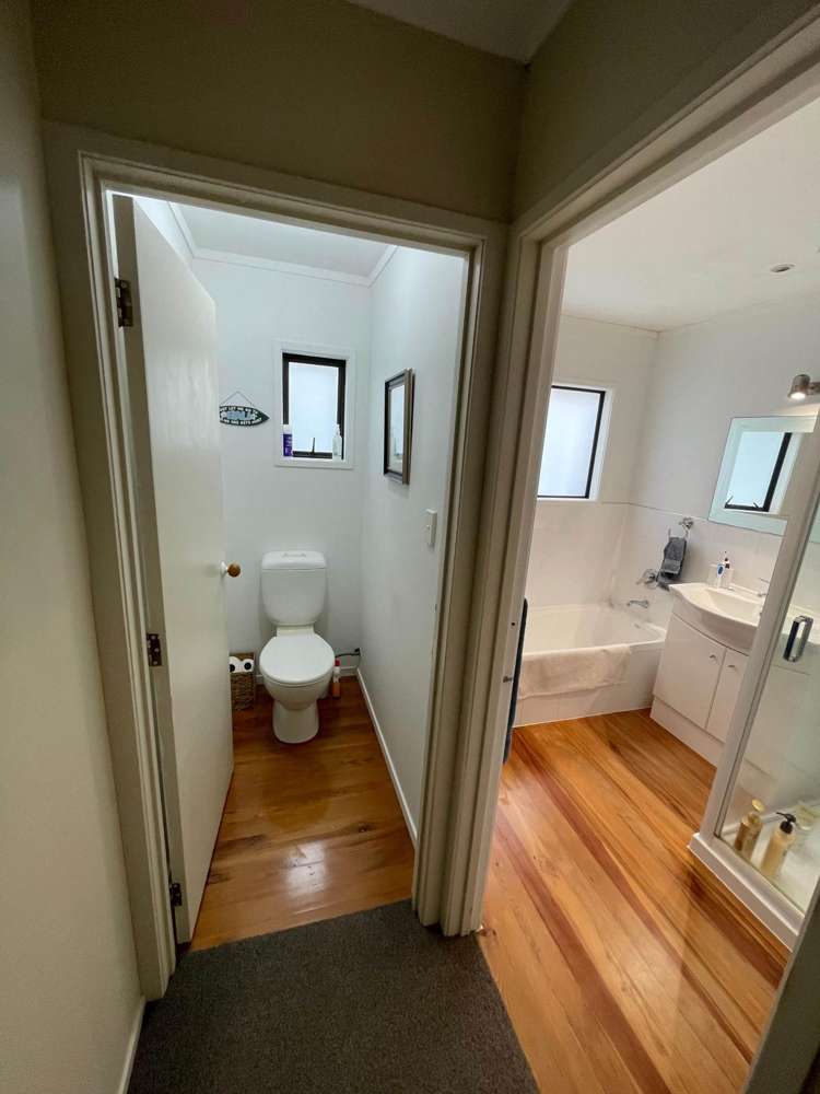 6 Tiri View Place Waiake_15