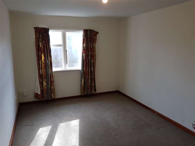 11 Featherstone Avenue Kairaki_6