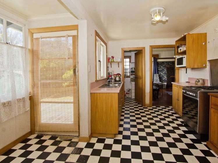 45 Heretaunga Street Petone_5