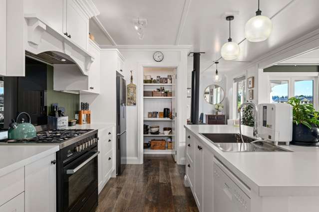 290 Delta Lake Heights Renwick_3