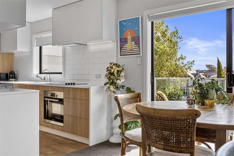 202/18 Carlton Mill Road Merivale_10