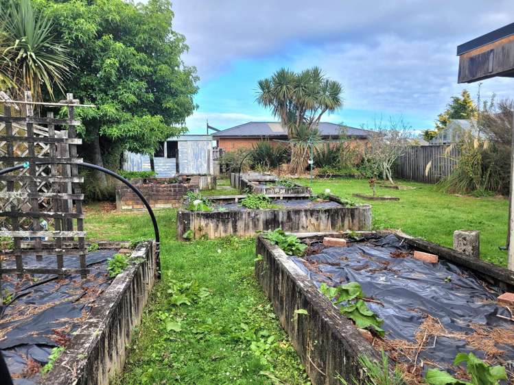 211 Hampden Street Hokitika_11