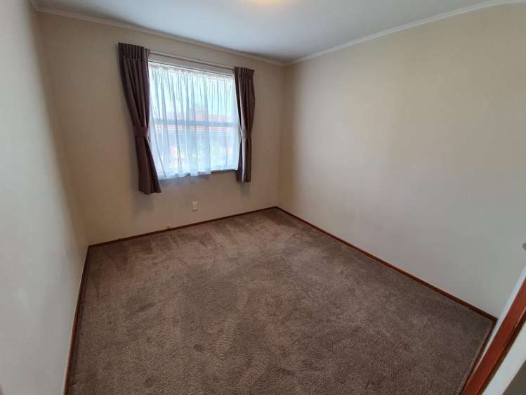 33 Tahi Terrace Glen Eden_7