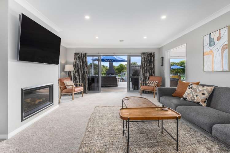 1 Moss Lane Raumati Beach_10