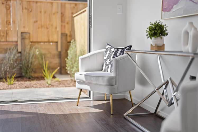 Lot 6 & 7/6 & 8 Embassy Place Glenfield_20