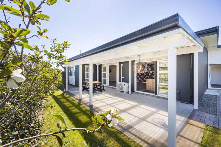 15 Monaco Grove Fitzherbert_19