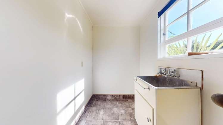 5 Caversham Road 1237_17