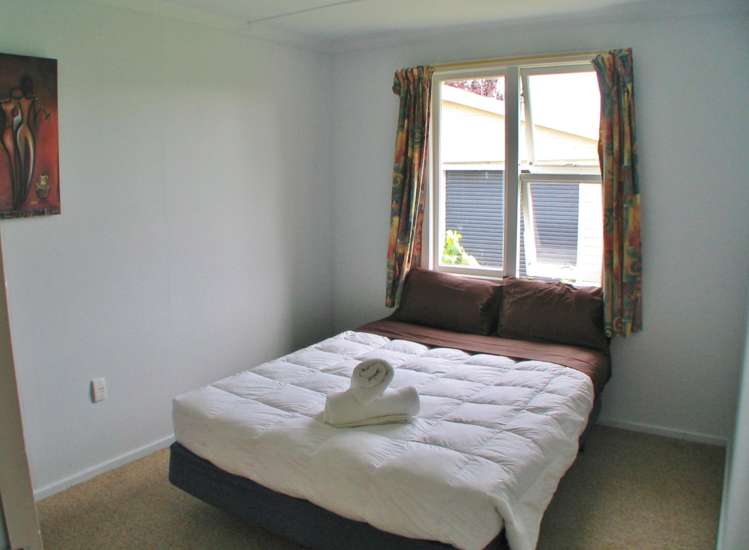 33 Moana Crescent Te Anau_8