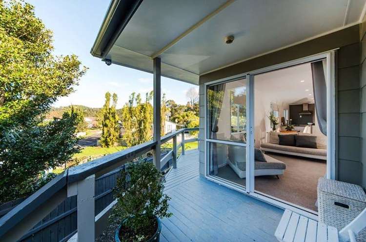 Kotinga Avenue Glen Eden_13