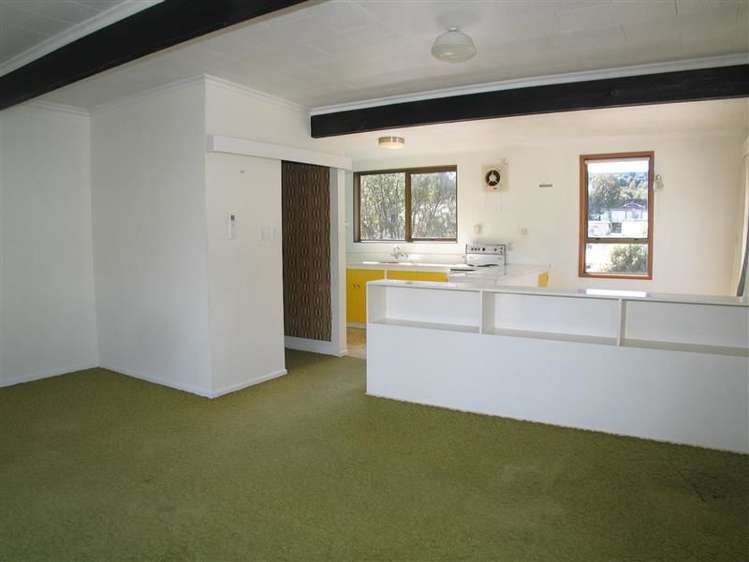 2b Surrey Street Picton_16