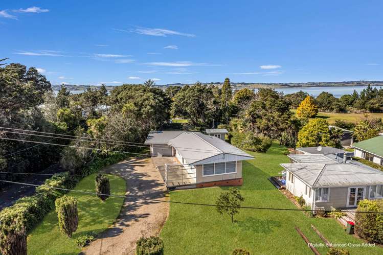 33 James McLeod Road Shelly Beach Helensville_30