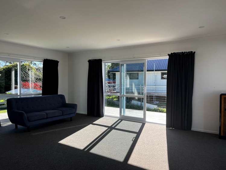 982 Kahikatea Flat Road Waitoki_2