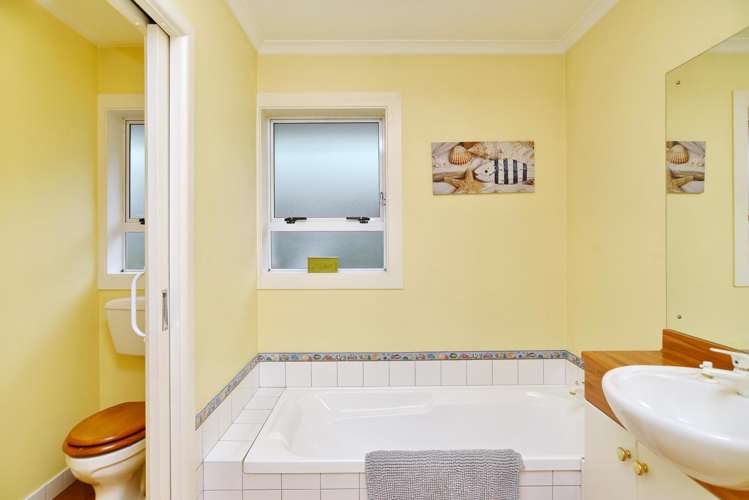 35 Pauline Street Linwood_17