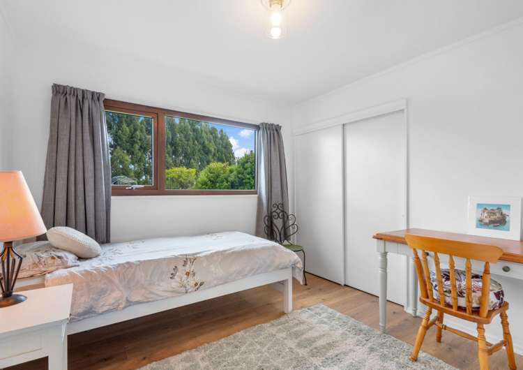 258 Chain Hills Road Chain Hills_16