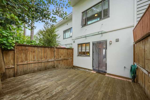 28/92 Bush Road Albany_2