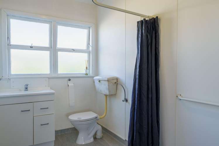 2/210 Grove Road Mayfair_7
