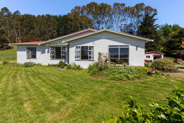 327 Okarae Road Dannevirke_9