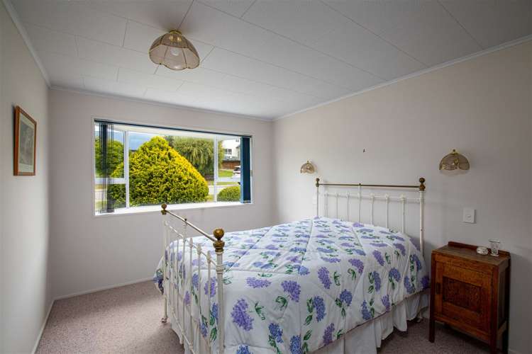 22 Kamaka Crescent Alexandra_11