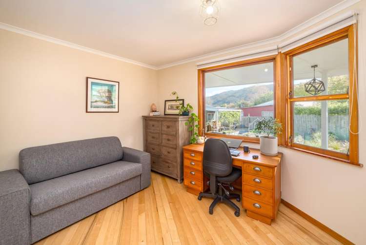 9 Card Crescent Featherston_7