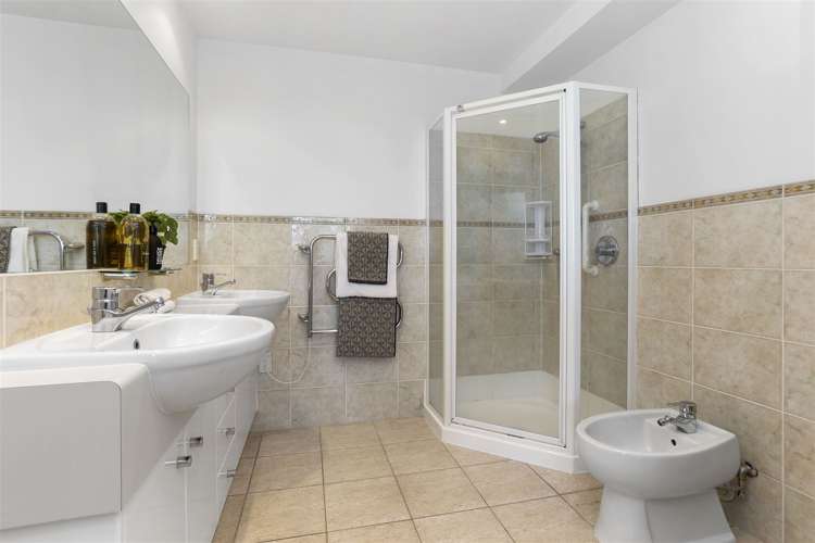 3d/175 Hurstmere Road Takapuna_18