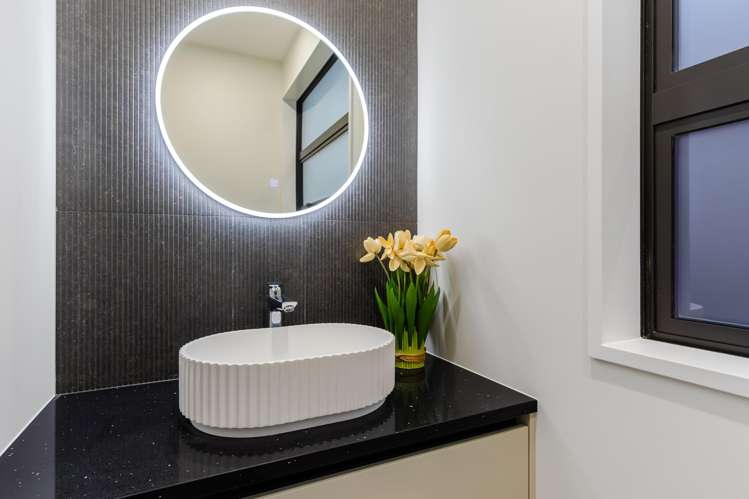 15 Pakirikiri Street Long Bay_25