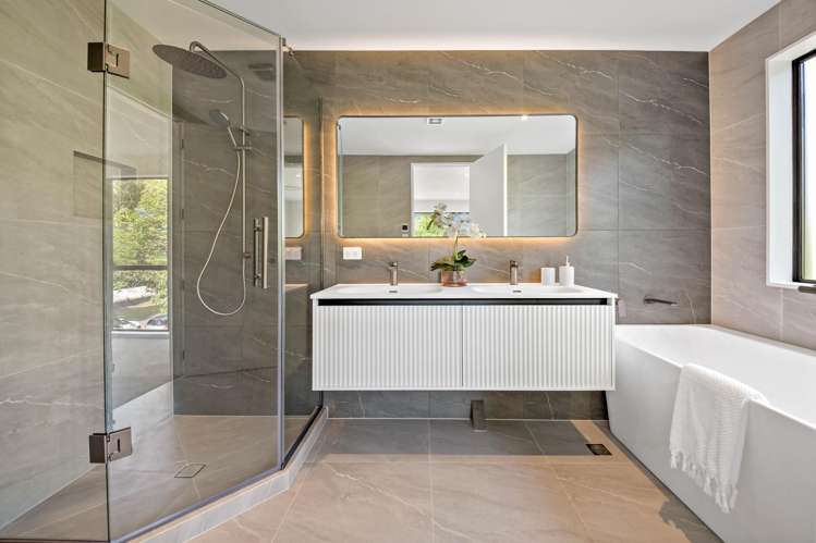 1-7/24 Claude Road Epsom_11