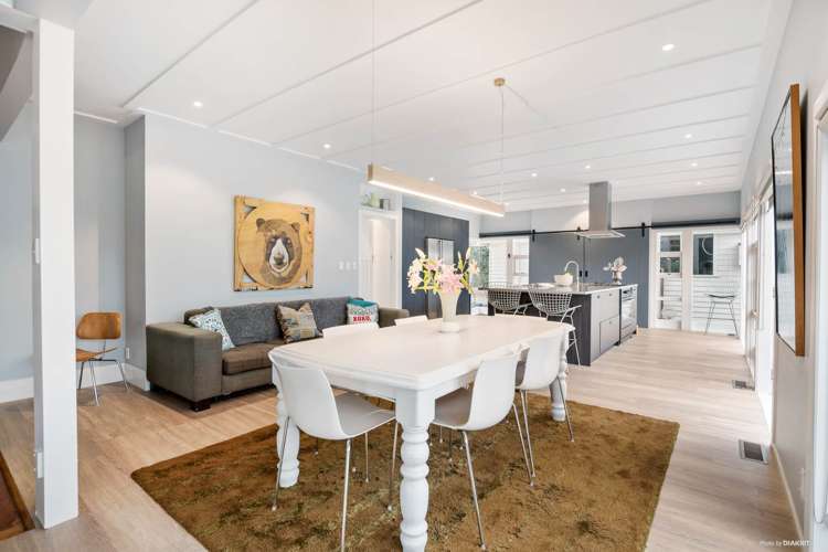 49 Lloyd Avenue Mount Albert_5