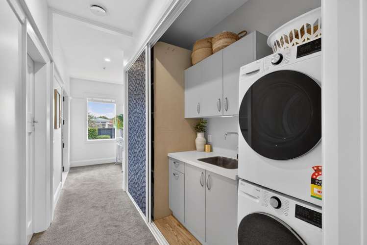 2 Celia Street Redcliffs_19