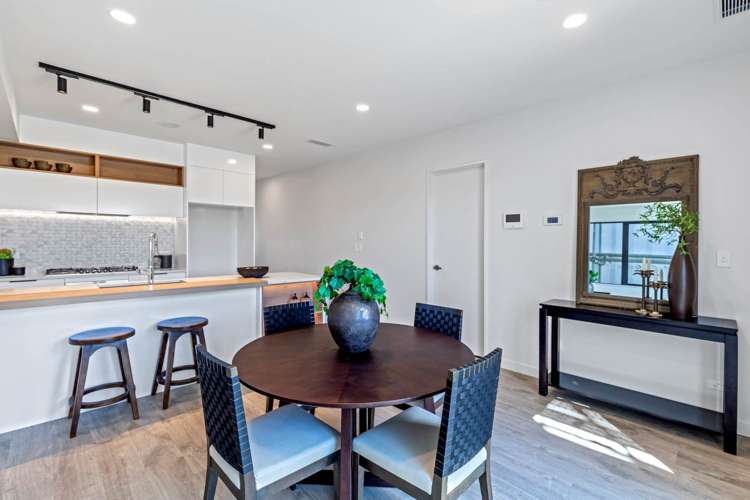 11 Green Bamboo Road Hobsonville_2