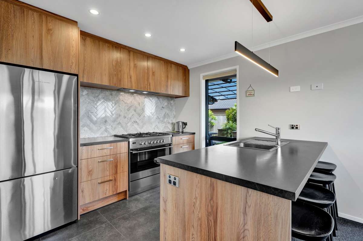 37 Papawhero Drive_4