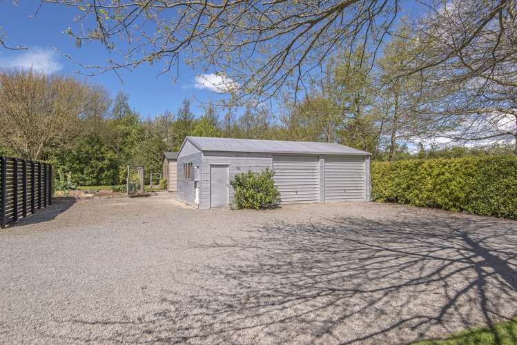 236 Woodend Beach Road Woodend_25