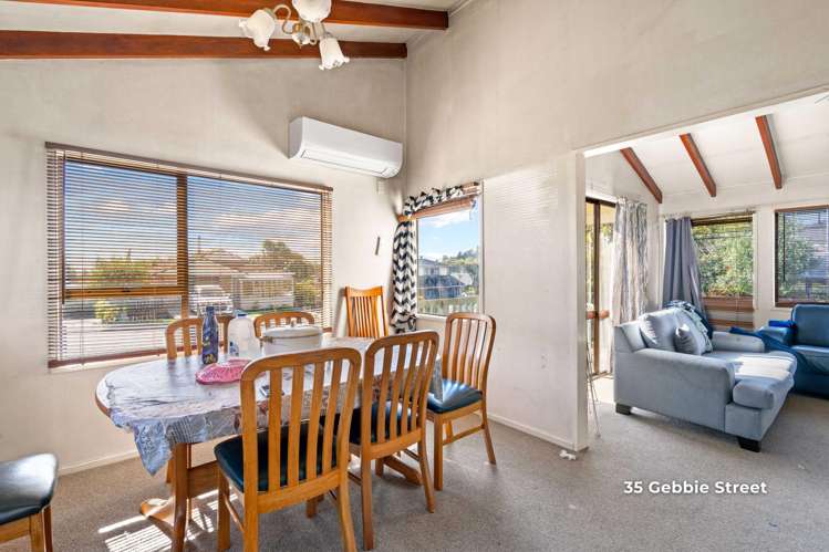 35 & 35A Gebbie Street Kinmont Park_6