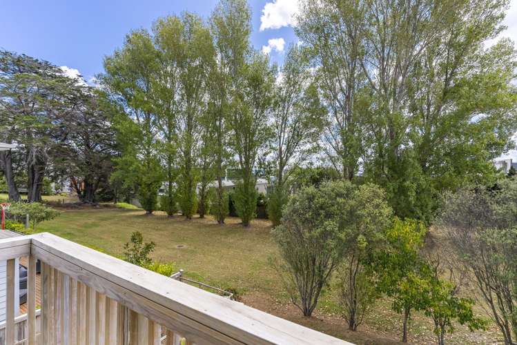 2/234 Sunset Road Windsor Park_13