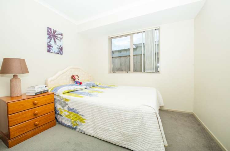 20 Leixlep Lane East Tamaki_9