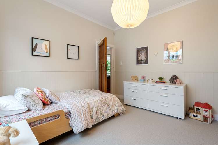 71 Severn Street Island Bay_13