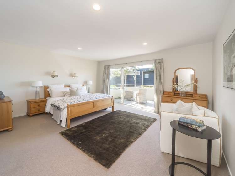 31 Churchill Road Murrays Bay_9