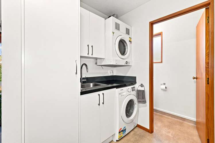 2/48 Longfellow Street Sydenham_10
