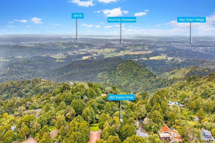 562 Scenic Drive Waiatarua_21
