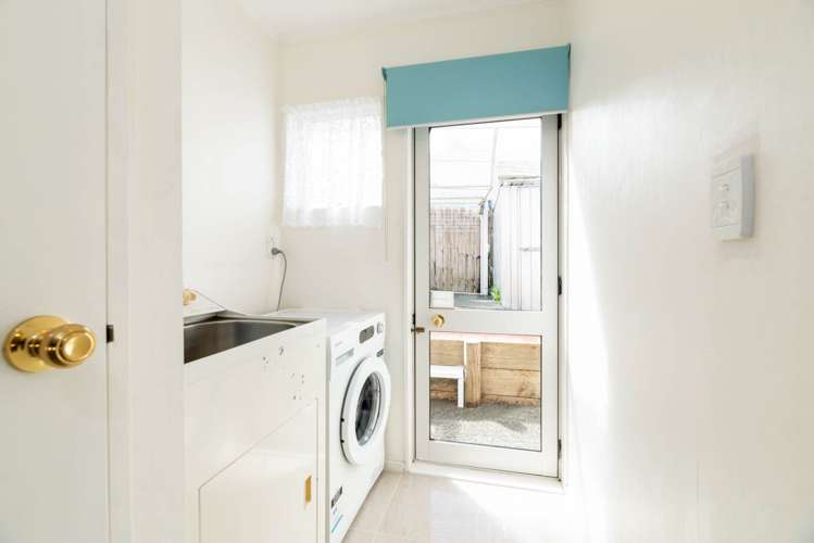 13a Central Park Drive Te Atatu South_14